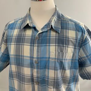 Columbia Camp Shirt Size XL Short Sleeve